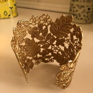 Stella and Dot Lace Cuff